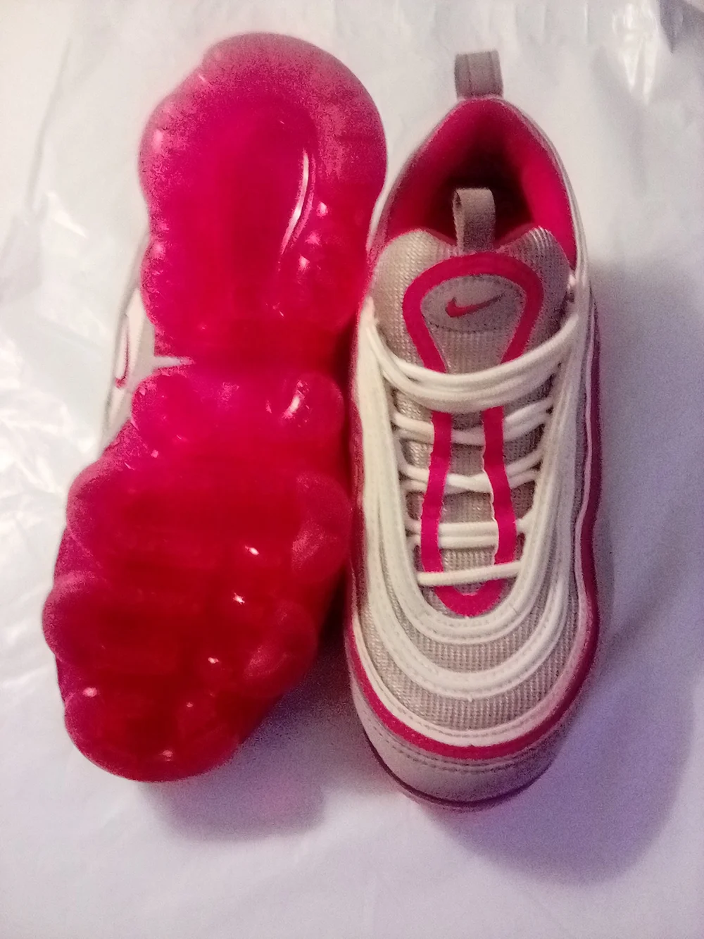 Nike Kids' Red and White Air Bubble Sneakers